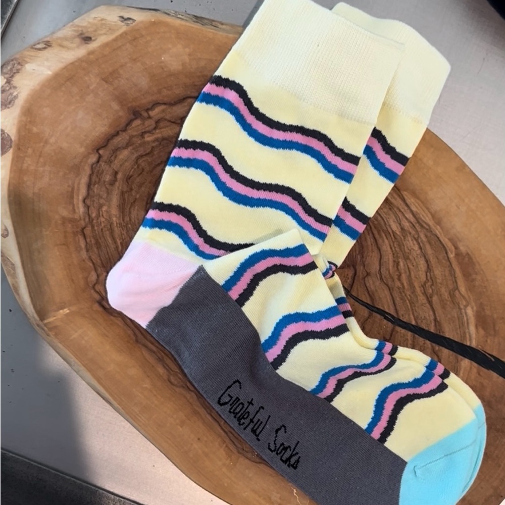 Grateful Socks Pastel Wave Casual Sock